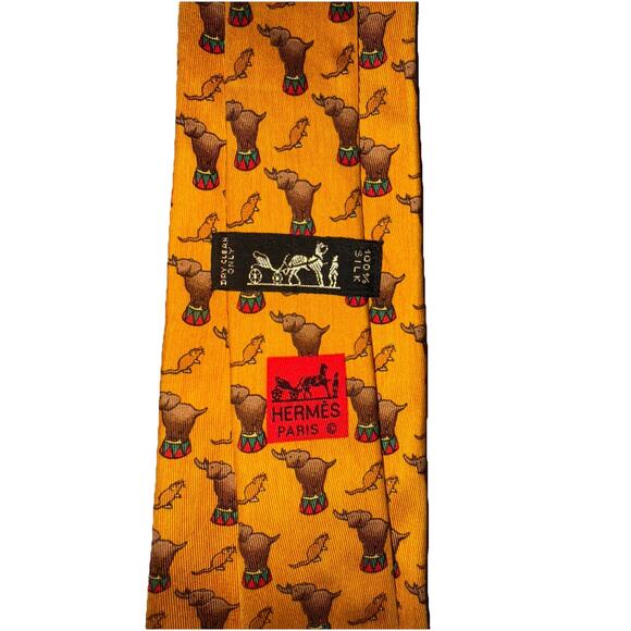 Hermes Mens Tie Circus Elephants & Mice Yellow 7681 TA 3.5" (W) x 57" (L) EUC - Picture 3 of 8